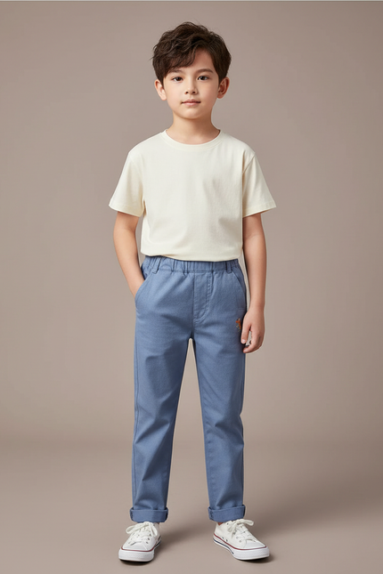 Pantalon Chino Bleu Ciel Coton Décontracté Brodé Garçon